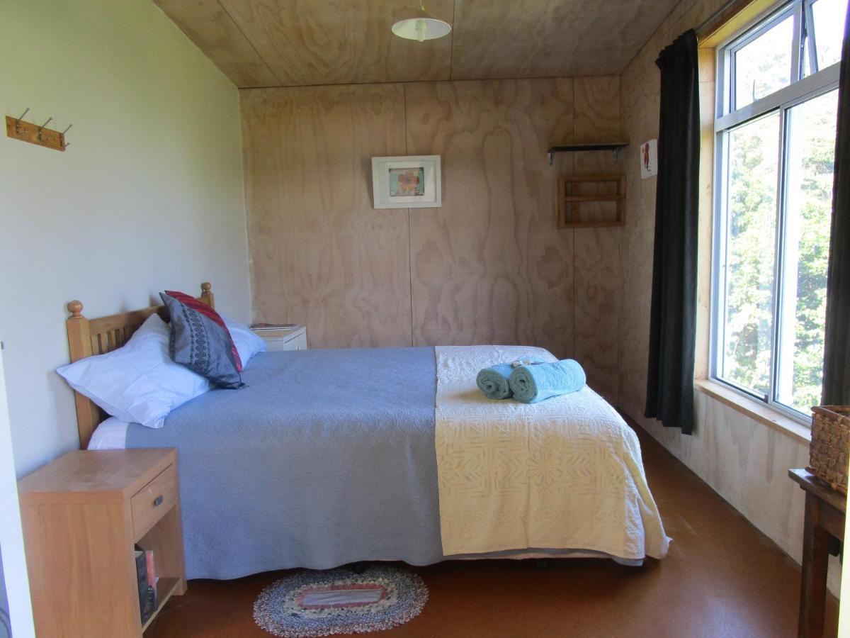 Bed and Breakfast Mulberry Grove Retreat à Tryphena Extérieur photo